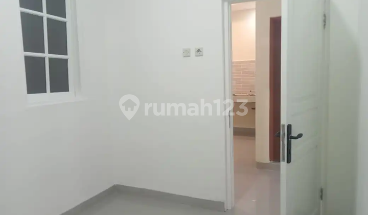 Single Story House Adjacent to Harapan Indah in Taman Harapan Baru, Bekasi. Single Story House Adjacent to Harapan Indah in Taman Harapan Baru, Bekasi.