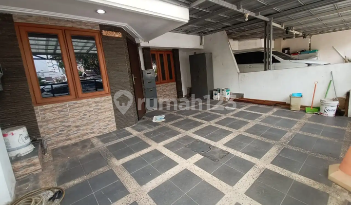 House in Pelepah Indah II 2