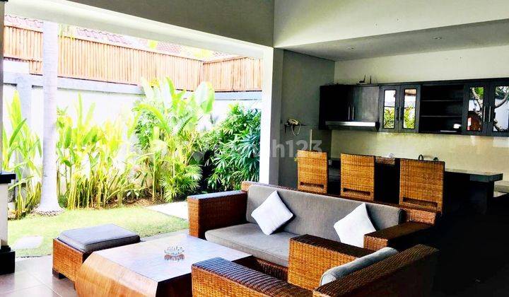 Disewakan Villa 2 Bedrooms Di Seminyak 16