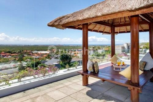 Disewakan Luxury Private Villa 3 Bedrooms Ocean View Di Nusa Dua  17
