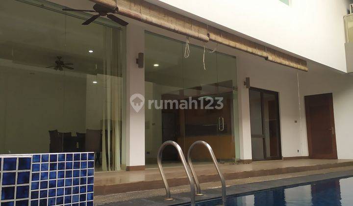 Rumah 2 Lantai di Cipete #S016 2