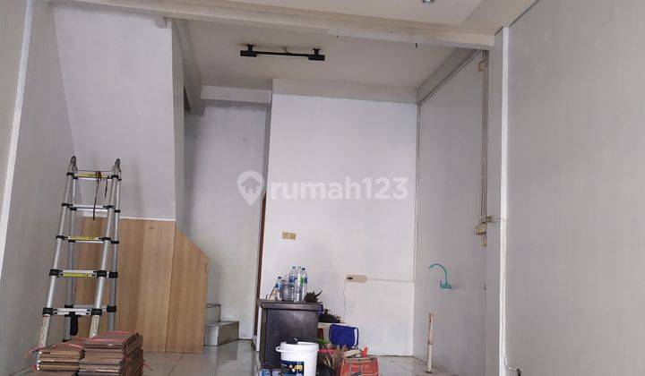 Disewakan Ruko 2 Lantai Lokasi Strategis Di Kemang S0085 2