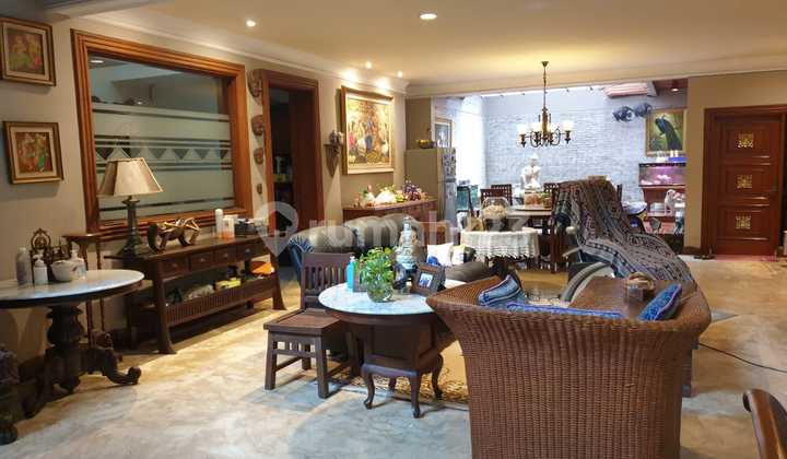 DIJUAL RUMAH 2 LANTAI HADAP TIMUR PONDOK INDAH #J094 DIJUAL RUMAH 2 LANTAI HADAP TIMUR PONDOK INDAH #J094