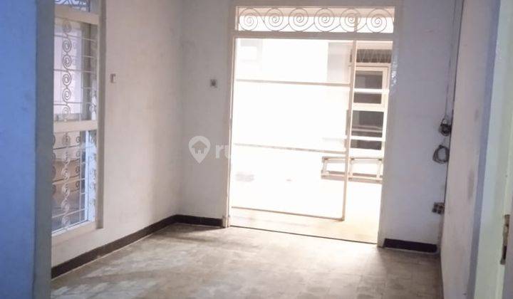 Rumah 2 Lantai Kebayoran Baru Bisa Untuk Kantor S0100 2