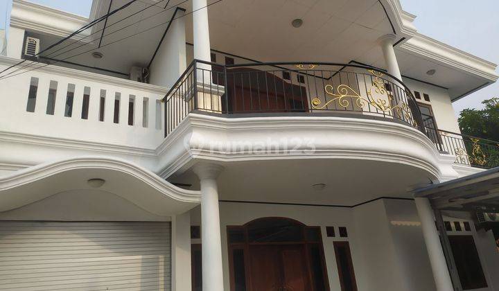 DISEWAKAN RUMAH 2 LANTAI STRATEGIS HADAP BARAT CIPETE S0110 1