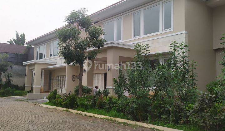 FOR RENT TOWNHOUSE @AMPERA  2