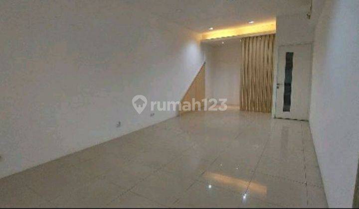 DISEWAKAN RUKO 2 LANTAI + ROOFTOP SEMI FURNISHED BEBAS BANJIR @KEMANG, S0047 2