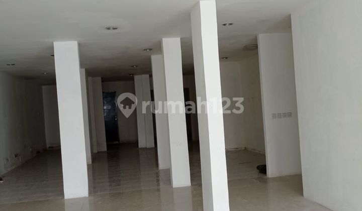 For Rent 2-Story Shop House in Blok M Melawai Central Business Area S0015 For Rent 2-Story Shop House in Blok M Melawai Central Business Area S0015