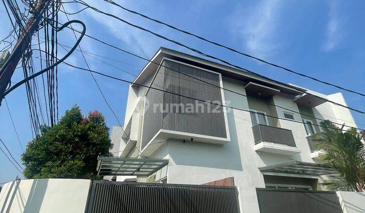 DISEWAKAN RUMAH MINIMALIS HOEK LEBAK BULUS S0044 1