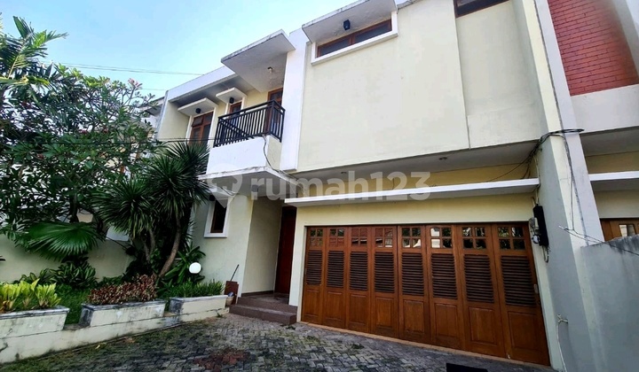 FOR RENT 2 STOREY HOUSE WITH SWIMMING POOL HADAP TIMUR S0046