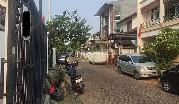 Rumah Puri Kencana 3 Lantai Siap Huni 2