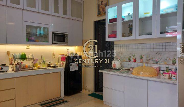 Rumah Cantik  Siap Huni 2 Lantai Di Sekitar Sektor 9 Bintaro 2