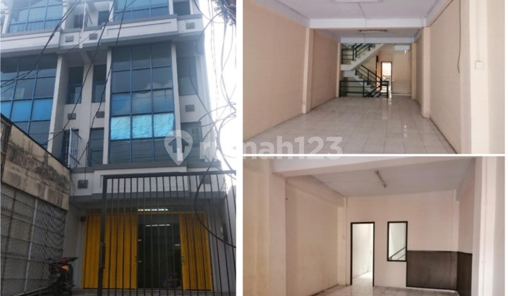 Strategic and Ready-to-Use Shop House for Sale in Fatmawati 1