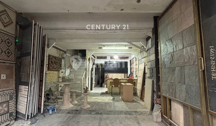 FOR SALE FAST Strategic Shop House in Panglima Polim, South Jakarta