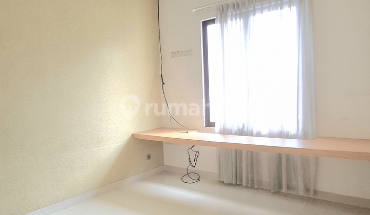 Dijual Cepat Rumah Di Kebayoran Residence Bintaro Jaya Sektor 7 2