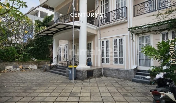 QUICK SALE  Vintage House Needs Renovation In Fatmawati  South Jakarta