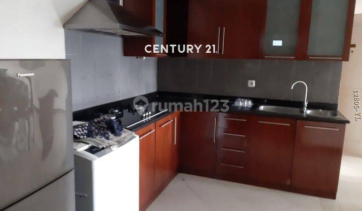 Dijual 1 Unit Apartemen Permata Senayan Posisi Hook 2