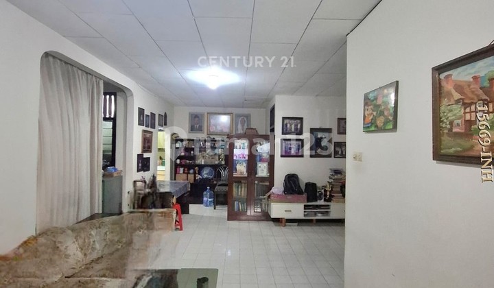 For Quick Sale House in Complex in Bintaro South Jakarta 2