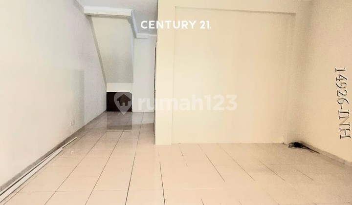 Strategic Shop Office in Front of Bintaro Plaza, Suitable for Business and Office. 2