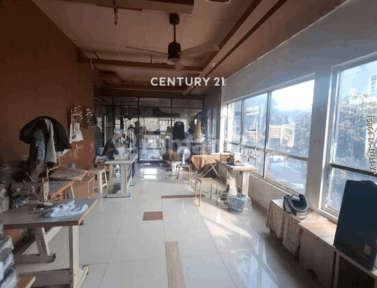 For Rent: Former Dunkin Donuts Shop in Pesanggrahan Area 2