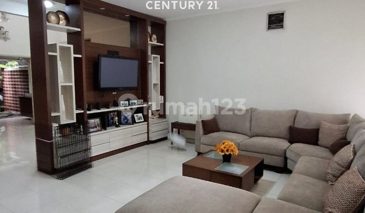 Dijual CEPAT Rumah Hook Dilokasi Elit Di Bintaro 2