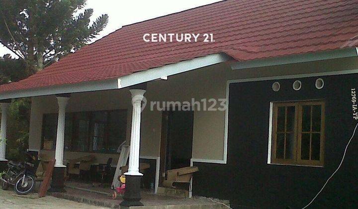 Dijual Villa Lokasi Strategis Dekat Jalan Raya Cipayung Megamendu 2