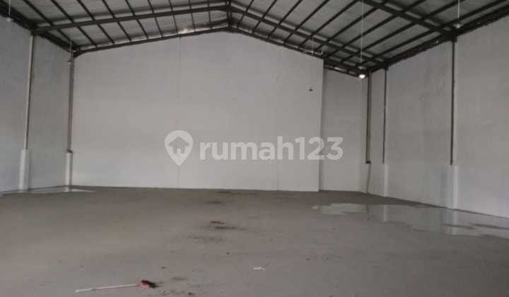 Disea Gudang Kavling Dpr, Cipondoh - Akses Container 40 Feet