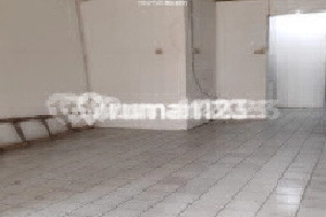 Dijual Rumah 1¼ Lantai Perlu Renovasi di Citra 1 Akses Jalan 2 Mobil 2