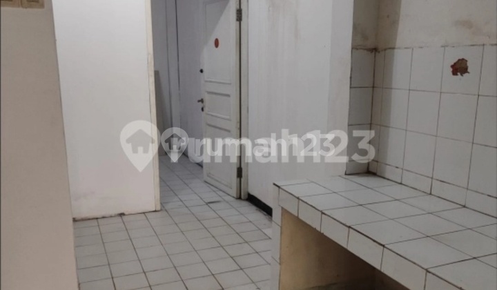 Dijual Rumah 1¼ Lantai Perlu Renovasi di Citra 1 Akses Jalan 2 Mobil Dijual Rumah 1¼ Lantai Perlu Renovasi di Citra 1 Akses Jalan 2 Mobil