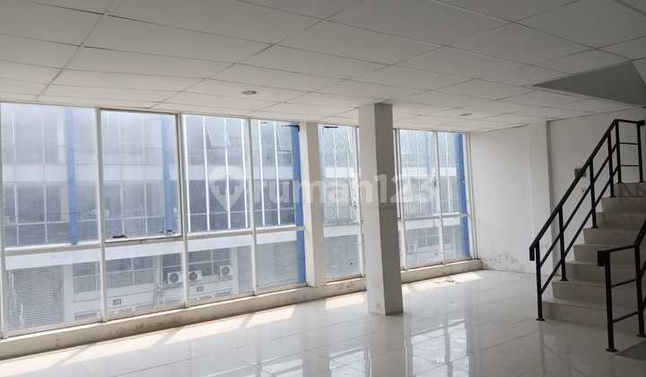 Disewa Gudang Duta Indah Sentoha Akses Container 40 Feet