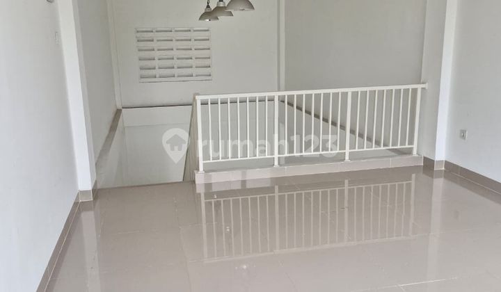 Dijual Ruko 2 Lantai Uk 56 M² Jalan 2 Mobil Citra 8 Jarang Ada