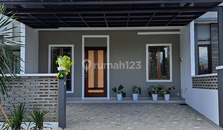 DIJUAL RUMAH BATUNUNGGAL DGN CONSEPT MODERN GLASS HOUSE ...ISTIMEWA  2