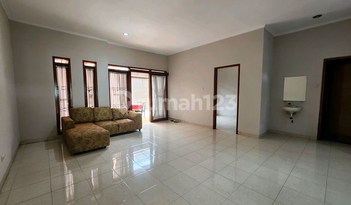 Disewakan Rumah Cantik Terawat Dan Asri Pondok Hijau 2