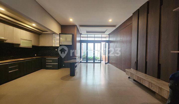 Disewakan Rumah Cantik 1 Lt Minimalis, Furnish Mekar Wangi Lokasi Bagus 