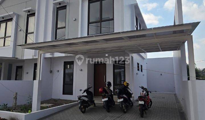 Dijual .... Bebas Ppn Sd Des 2024  Rumah  Baru 2 Lt Batununggal  ....type Scandinavian  2