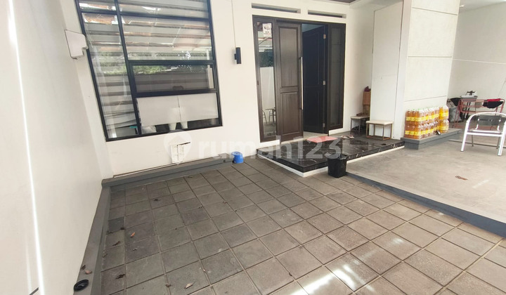 Di Sewakan Rumah Furnished Batununggal , Bandung 2