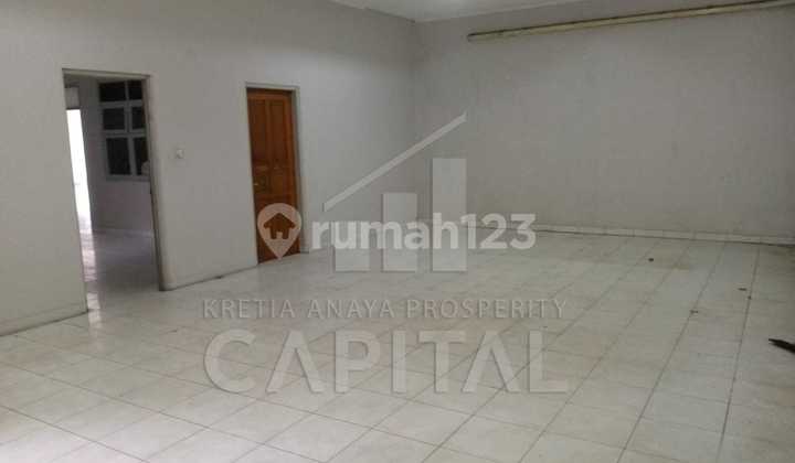 Shop House or 2-Story Business Space Suitable for Various Types of Businesses in Cimahi 2
