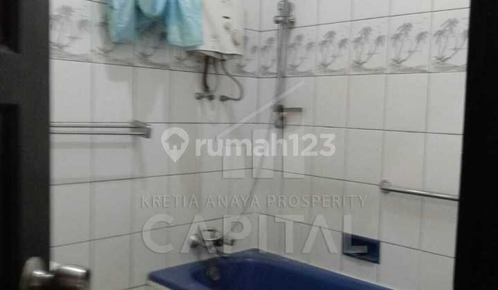 Rumah Lama dengan Lokasi Strategis Dekat Kampus Ternama di Sayap Dago 2