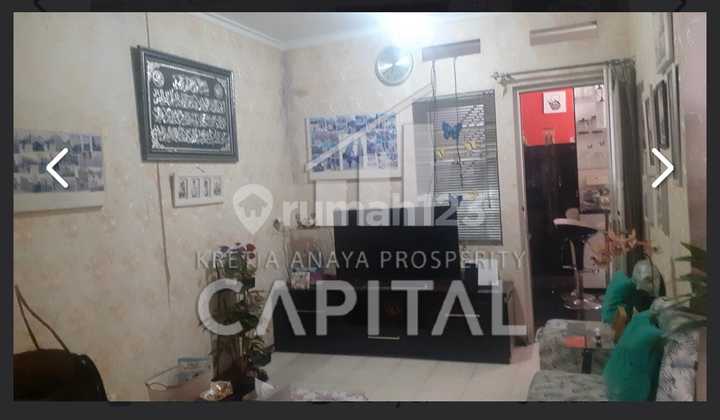 Well-Maintained and Fully Furnished House in Kota Baru Parahyangan