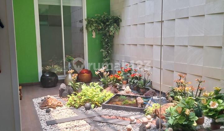 Rumah Bagus Modern Green Garden Jakarta Barat 2