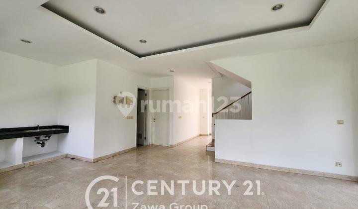 Dijual Rumah Mewh Golf Residence Ngantong +pool 2