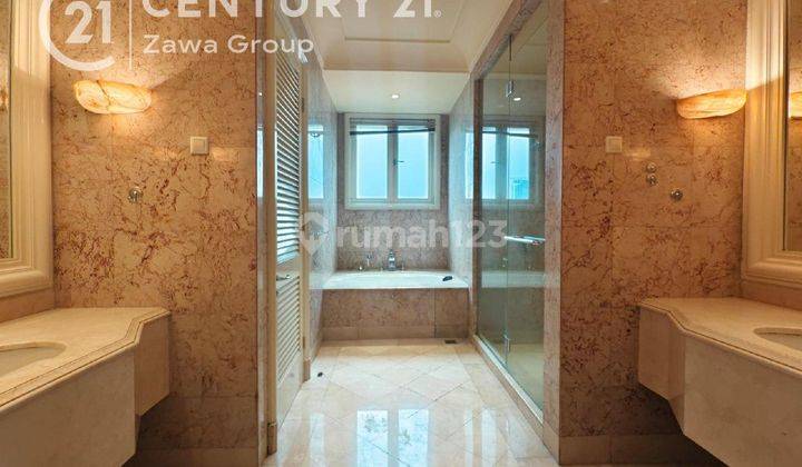 The Residences At Dharmawangsa Private Lift Mid Floor  2