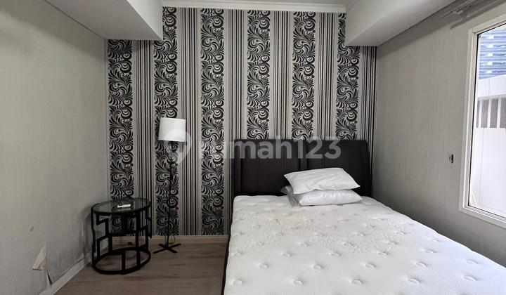 For Rent Cheap Royal Mediterania Apartment Semi Furnished 2