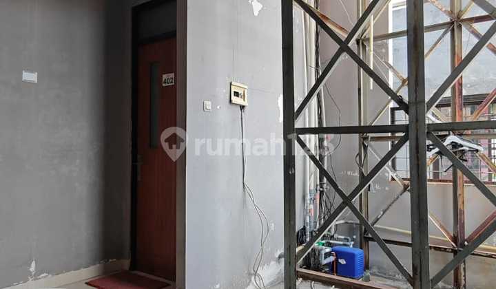 For Sale: 14-Room Economical Boarding House in Strategic Dual-Color, Sawah Besar 2