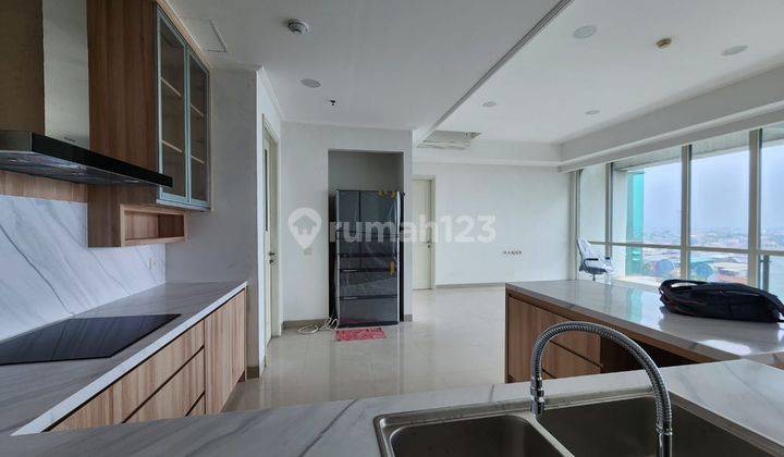 Rent Saint Moritz Apartement 3 Bed Tower Presidential Luas 158m2 1