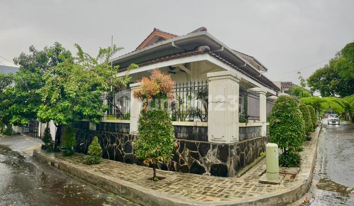 Rumah Hook Cinere Depok Akses 3 Tol Andara ,Limo,Krukut