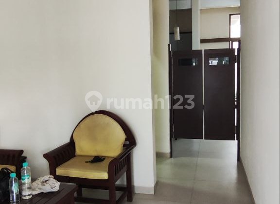 New 2-Story House Clean Semi-Furnished Area Candi Mendut Malang 2