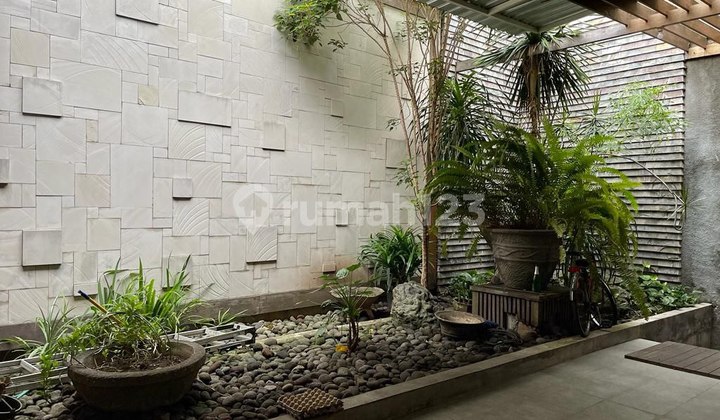 Rumah Mewah Lokasi Premium Jalan Sumbing Ijen Malang 2