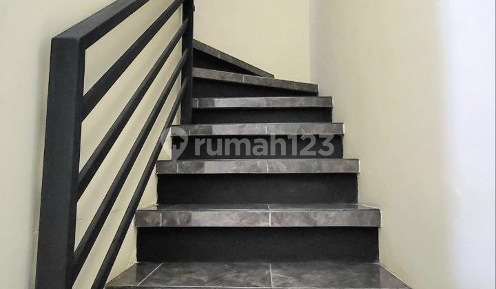 Ruko Strategis 2 Lantai di Pandanwangi Sulfat Malang 5