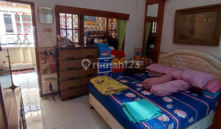 Rumah Luas Terawat di Jaya Wijaya Dieng Malang 7